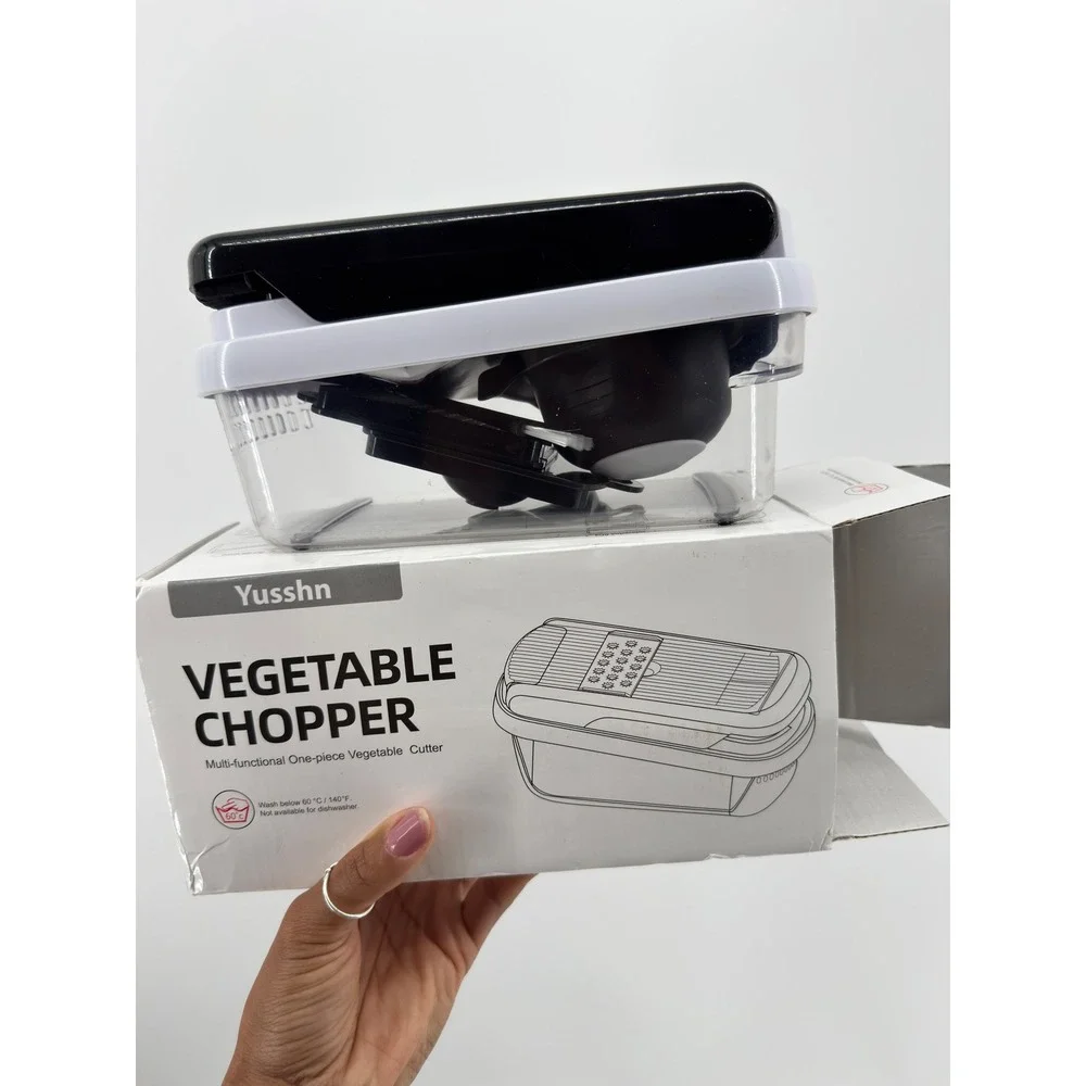 Kitchen Gadget Lot Yusshn Vegetable Chopper FoodSaver Canister Bagel Holder NEW